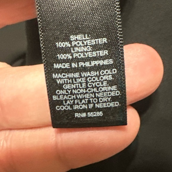 Express Women’s M Spaghetti Strap Floral Top Back Slit Hummingbird Lightweight - Picture 9 of 10